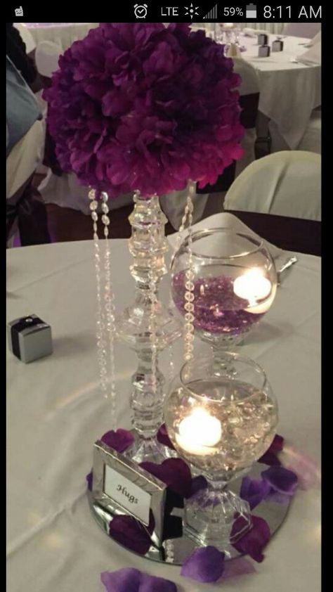 Diy Wine Glass Centerpieces, Dollar Store Wedding Centerpieces, Dollar Store Centerpiece Ideas, Quinceañera Planning, Dollar Store Wedding, Dollar Store Centerpiece, Wedding Decorations Diy Centerpiece, Prom Decorations, Dollar Tree Centerpieces