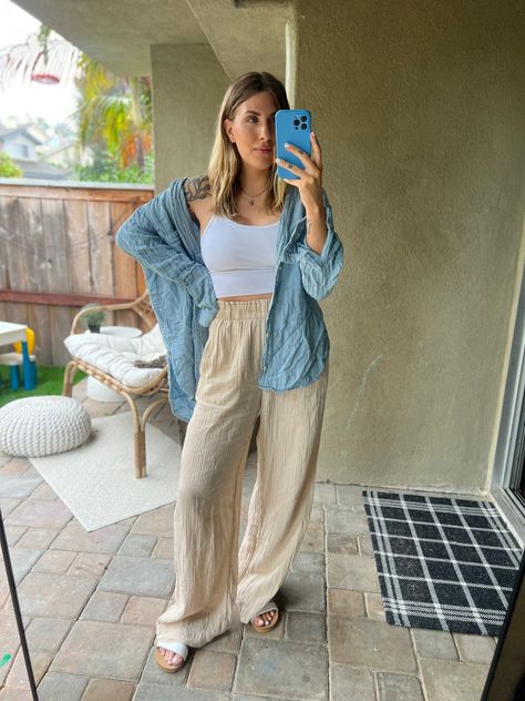 Wide Leg Linen Pants Outfit Summer, Linen Pants Outfit Summer Casual, Wide Leg Linen Pants Outfit, Cotton Gauze Clothing, Linen Pants Outfit Summer, Easy Summer Outfits, Wide Pants Outfit, Cotton Gauze Pants, Gauze Clothing