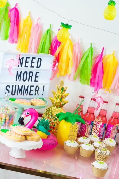 End Of Summer Bash For Kids, Flamingo Summer Party, End Of Summer Party Decorations, End Of Summer Pool Party Ideas, Beginning Of Summer Party, Summer Kickoff Party, End Of Year Party Themes, End Of Summer Party For Kids, Goodbye Summer Party