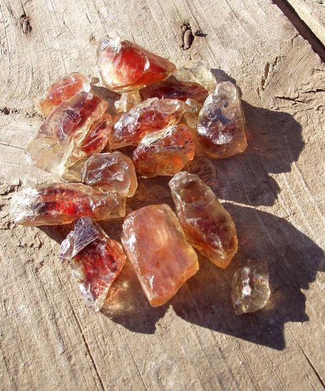 Sunstone is a joyful stone. It restores life's sweetness and helps you to value… Black Sunstone Meaning, Sunstone Properties, Sun Stone Crystal, Moonstone And Sunstone, Nurture Yourself, Raw Sunstone, Overcome Procrastination, Seasonal Affective, Sunstone Crystal