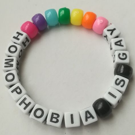 Funny Beaded Bracelets Words, Funny Bracelet Ideas, Kandi Words Ideas, Bracelet Ideas Pony Beads, Kandi Ideas Singles, Funny Bracelets Beads Words, Kandi Diy, Kandi Singles Ideas, Rave Kandi Bracelets