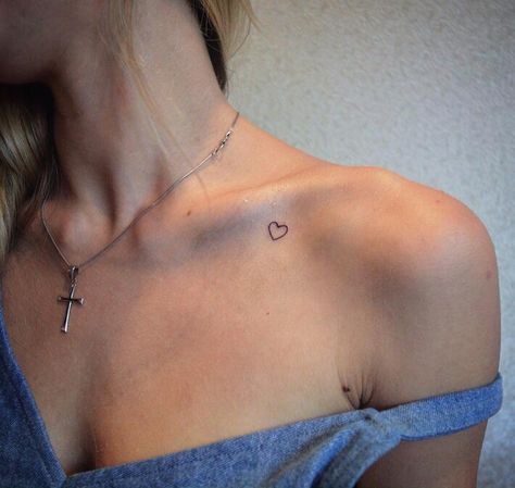 Under Collar Bone Tattoos, Tattoo On Collarbone, Small Chest Tattoos, Small Girly Tattoos, Small Heart Tattoos, Bone Tattoos, Tattoos For Women Flowers, Writing Tattoos, Petite Tattoos