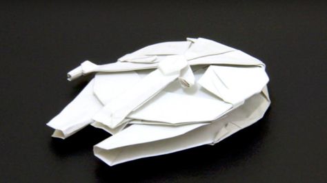 Three Insane STAR WARS Origami Tutorials to Help You Learn the Ways of the Fold Star Wars Canvas Art, Star Wars Origami, Origami Yoda, Origami Tutorials, Star Wars Jewelry, Star Wars Painting, Origami Diagrams, Origami Wedding, Origami Star