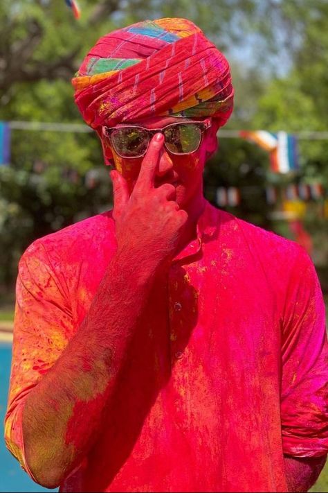 Padmanabh Singh, Luxurious Brands, Holi Pictures, Rajputi Poshak, Royal Indian, Early 20s, English Royal Family, Holi Celebration, Fruit Cocktails