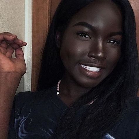 South Sudanese, Lola Chuil (Polished Jet/ Perfect Ebony complexion) Olive #dsw Lola Chuil, Dark Skin Beauty, Dark Skin Women, African Beauty, Dark Beauty, Brown Skin, Black Is Beautiful, Beauty Skin, Beauty Women