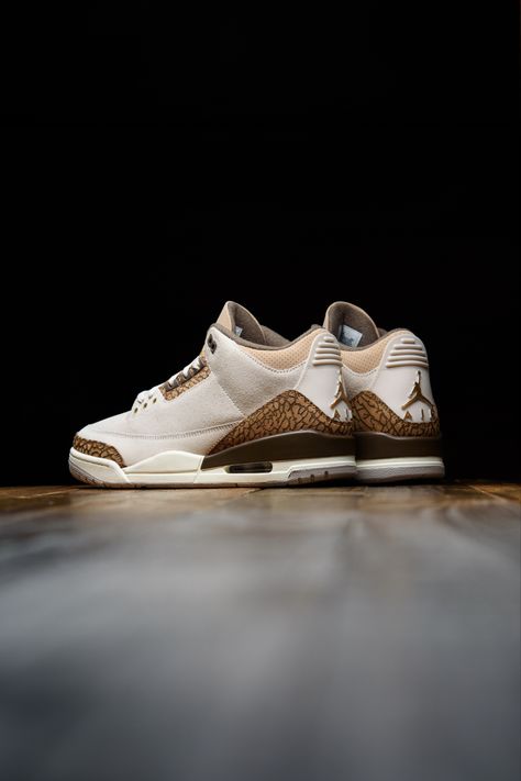 Brown Jordan 3, Jordan 3 Palomino, Shoes Fashion Photography, Nike Air Shoes, Sneakers Addict, Air Jordan 3, Perforated Leather, Jordan 3, Best Sneakers