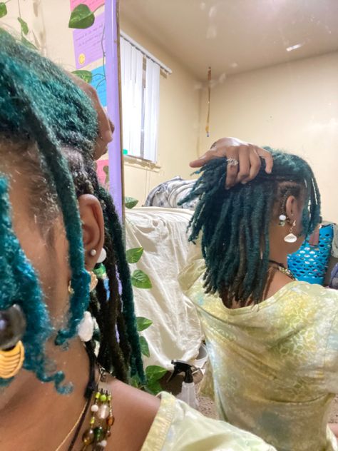 Teal Locs, Long Loc Styles, Beautiful Dreadlocks, Dreadlock Styles, Dyed Hair Inspiration, Alternative Hair, Pretty Hair Color, Dye My Hair, Locs Hairstyles