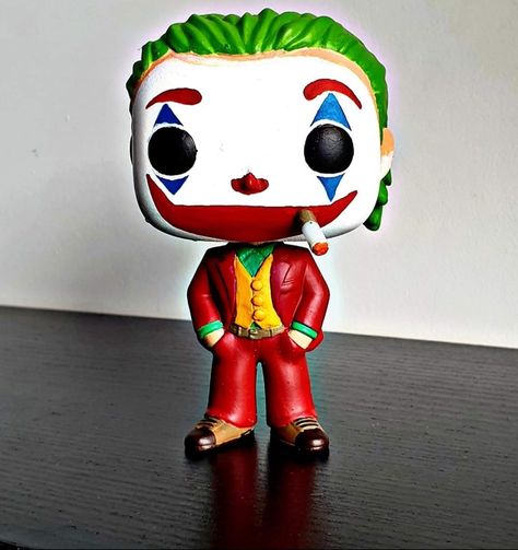 Clay Funko Pop, Ceramic Christmas Decorations, Pop Custom, Funk Pop, Sculpture Techniques, Funko Pop Toys, Pop Vinyl Figures, Pop Toys, Funko Pop Figures