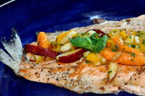 Ruby Red Trout with Pears, Mango, and Papaya. #Food #Seafood #Trout Yellow Wax Beans, Paleo Fish, Trout Recipes, Salmon Dishes, Eat To Live, Fresh Seafood, Cooking Art, Fish And Seafood, Fish Recipes