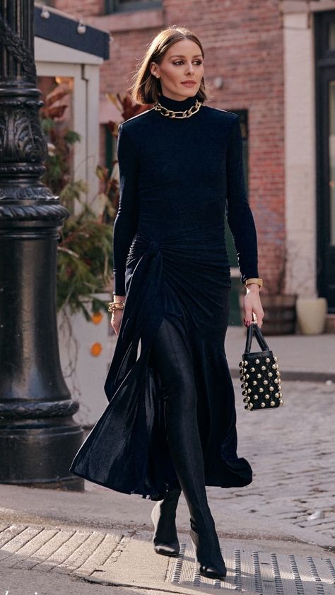 Olivia Palermo Street Style, Olivia Palermo Outfit, Elegantes Outfit Damen, Rok Outfit, Estilo Olivia Palermo, Olivia Palermo Lookbook, Celebrity Style Icons, Work Outfits Women Summer, Interview Style