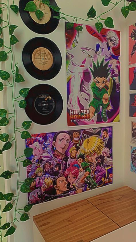 Hunter X Hunter Room Decor, Hxh Room Decor, Japanese Room Decor, Anime Bedroom Ideas, Hunter Room, Otaku Room, Japanese Room, Anime Decor, Anime Room