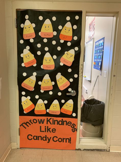 Candy Corn Door Decoration, Candy Corn Bulletin Board, Candy Corn Bulletin Board Ideas, Todler Room, Halloween Door Decorations Classroom, Fall Classroom Door, Halloween Doors, Halloween Classroom Door, Class Quotes