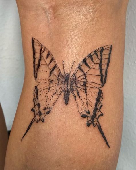 Thumb Tattoos, Small Girly Tattoos, Funky Tattoos, 3 Tattoo, Moth Tattoo, Sternum Tattoo, Girly Tattoos, Piercing Tattoo, First Tattoo