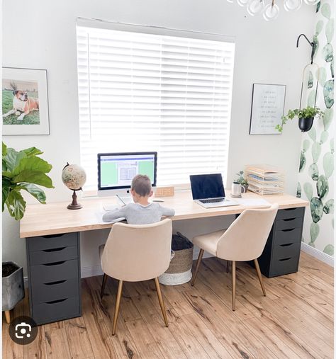 Home Office Decor Wallpaper, Home Office Set Up Ideas Layout, Butcher Block Desk Diy, Kids Homework Room, Diy Home Office Desk, Home Office Desk Ideas, Office Desk Ideas, Desk For Two, Diy Home Office