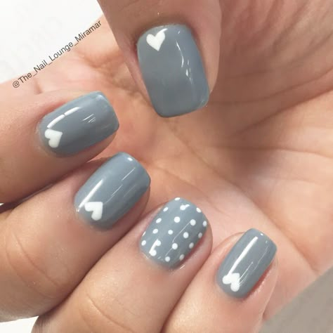 Gray dots hearts nail art design Grey Heart Nails, Grey Nail Polish Designs, Pink Nail Polish Designs, Grey Gel Nails, Grey Nail Art, Gray Nail, Grey Nail Polish, Grey Nails, Grey Heart