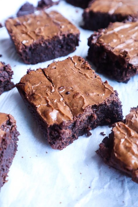 brownies on parchment with glossy and flaky topping Brownies With Sweetened Condensed Milk, Condensed Milk Brownies, Brownie Recipe With Cocoa, Condensed Milk Desserts, Cocoa Powder Brownies, Sweetened Condensed Milk Recipes, Cocoa Powder Recipes, Condensed Milk Recipes, Brownie Desserts