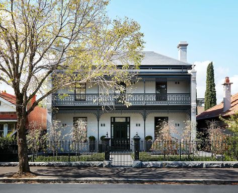 A Victorian home with an edgy interior in Melbourne | Belle Exterior Cladding Options, Terrace House Exterior, Victorian Era Homes, Skylight Design, Victorian Home Interior, Heritage House, Melbourne House, Victorian Terrace, Storey Homes