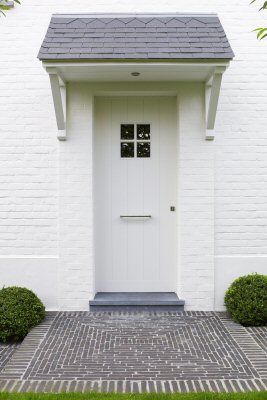 beautiful but it needs something extra : lantern, creeper, ... back entrance, mud room entry Front Door Overhang, Country Front Door, Exterior Door Styles, Door Overhang, Door Awnings, Door Canopy, Front Door Porch, White Door, Porch Entry