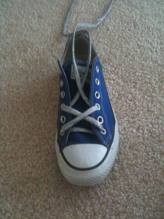 How to Double LatticeYour Converse : 11 Steps (with Pictures) - Instructables Lace Converse Shoes, Bike Challenge, Ways To Lace Shoes, Shoe Lace Tying Techniques, Tie Shoelaces, Shoe Lace Patterns, Clothing Hacks, Clothing Ideas, Chuck Taylor Sneakers