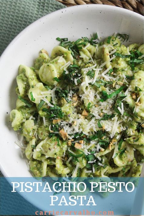 Easy Pesto Pasta, Fresh Basil Pesto, Basil Pesto Pasta, Basil Pesto Recipes, Pistachio Pesto, Pesto Pasta Recipes, Pesto Recipe, Basil Pesto, Pesto Pasta