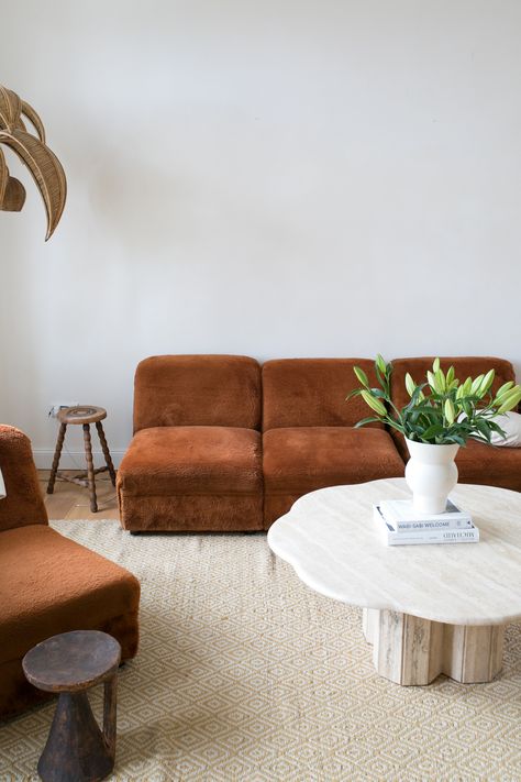 Caramel Couch Living Room, Caramel Couch, Burnt Orange Couch, Couches And Sofa, 70s Sectional Sofa, Dreamy Furniture, Vintage Orange Velvet Couch, 70s Modular Sofa, 70’s Couch