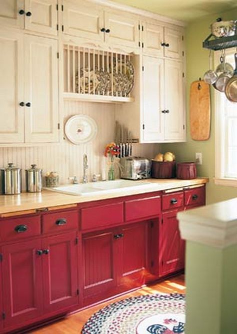 Red Kitchen Cabinets, Top Cabinets, Trendy Kitchen Colors, Lower Cabinets, Red Cabinets, Red Kitchen Decor, Best Kitchen Cabinets, Cabinets White, Diy Backsplash