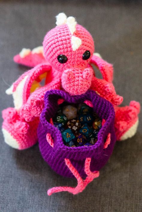 Dice Bag Pattern, Dragon Dice Bag, Kitten Crochet, Amigurumi Dragon, Crochet Drawstring Bag, Ginger Kitten, Mind Flayer, Foundation Single Crochet, Crochet Dinosaur