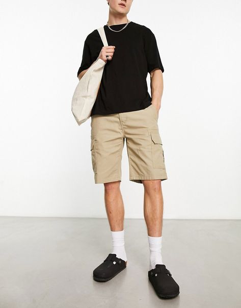 Shorts by Dickies Take the short cut Regular rise Belt loops Functional pockets Regular fit Mens Summer Fashion Shorts, Mens Cargo Shorts Outfit, Khaki Shorts Outfit Mens, Outfits With Khaki Shorts, Cargo Shorts Men Outfits, Khaki Outfit Men, Khaki Shorts Outfit, Outfits For Big Men, Cargo Shorts Outfit