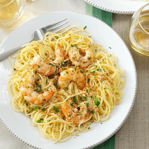 Shrimp Scampi Scallop Recipes Pasta, Scallop Pasta, Copycat Recipes Olive Garden, Shrimp Scampi Pasta, Shrimp Scampi Recipe, Pasta Fagioli, Scampi Recipe, Copycat Restaurant Recipes, Easy Shrimp