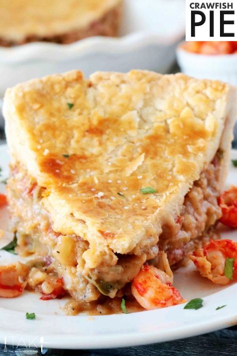 Louisiana Crawfish Pie is a beloved New Orleans dish full of savory crawfish smothered in a Cajun sauce and baked in pie crust! The perfect Southern comfort food dinner idea! Crawfish Pie Recipe, Southern Comfort Food Dinners, Crawfish Pie, Crawfish Recipes, Cajun Sauce, Louisiana Crawfish, Southern Comfort Food, Cajun Dishes, Louisiana Recipes