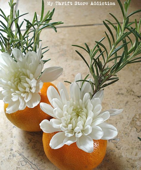 How to create fresh citrus and herb bouquets College Graduation Celebration, Orange Centerpieces, Herb Bouquet, Citrus Baby, Easter Flower Arrangements, Citrus Wedding, Orange Baby Shower, Flower Arrangements Simple, Graduation Celebration