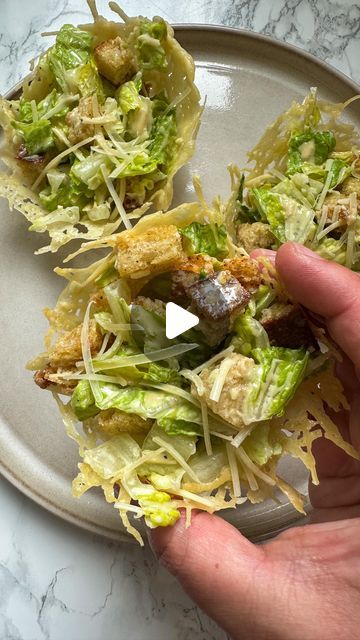 Erin Aronowitz on Instagram: "Individual caesar salads served in an edible parmesan cheese bowl! The caesar salad uses an easy to make caesar dressing, homemade croutons, romaine lettuce, and parmesan cheese. And of course you can use a store bought caesar salad kit and just make the parmesan bowls too! 

Comment “Recipe” below and I will send the recipe directly to your inbox! You can also find the recipe on my website www.spinachandbacon.com

I always admired how straightforward caesar salad is. No tomatoes, no cucumbers, no olives, just fresh romaine leaves, flavorful crunchy croutons, parmesan cheese, and a delicious dressing.
.
.
.
.
.
#caesarsalad #salad #brunch #saladrecipe #saladideas #saladbowl #salads #easyrecipes #cooking #recipeoftheday #recipeshare #phillyfoodies #recipe #reci Parmesan Bowls, Caesar Salad Cups, Caesar Dressing Homemade, Caesar Salads, Cheese Bowl, Salad Kit, Celiac Recipes, Hail Caesar, Green Salads