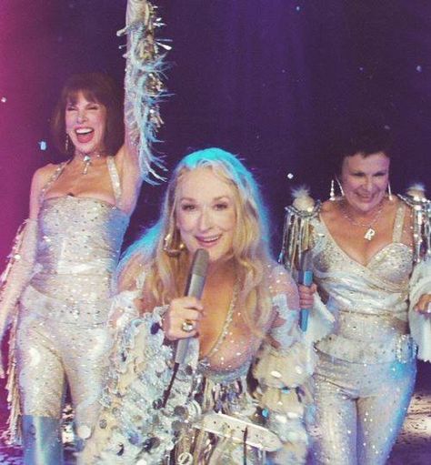 The Pear Social on Instagram: “"Presenting, for one night and one night only, the world's first girl power band: Donna and the Dynamos!"⁠⁣ ⁠⁣ While Mamma Mia is a…” Donna Sheridan, Uk Icon, Does Your Mother Know, Septième Art, Mama Mia, Mia 3, Meryl Streep, Mamma Mia, Disco Party