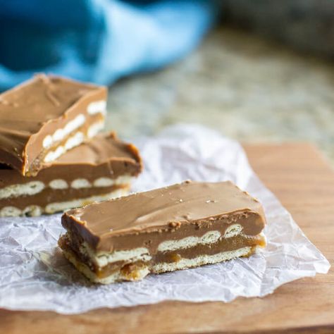 Homemade Twix Bars Homemade Twix Bars Recipe, Easy Desert, Homemade Twix Bars, Twix Bars, Twix Bar, Peanut Butter Filling, Butterscotch Chips, Melting Chocolate Chips, Homemade Caramel