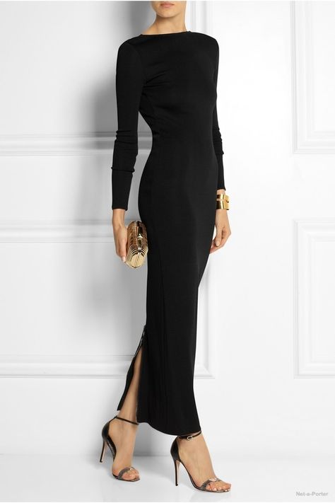 Net a Porter Offers Free Next Day Shipping Loose Maxi Dress, Lantern Sleeve Dress, Sleeveless Short Dress, Pierre Balmain, Long Shirt Dress, Maxi Knit Dress, Long Sleeve Maxi, Solid Dress, Trendy Tops