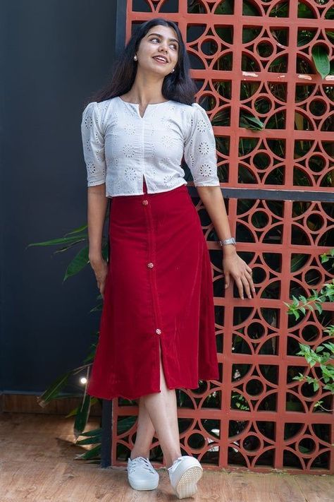 Top For Skirt Ideas, Crop Top Ideas For Skirt, White Crop Top With Skirt, Hakoba Skirt And Top, Red And White Skirt Outfit, Skirt Top Western Outfit, White Hakoba Dress, Skirt Top Indian Outfit Casual, Skirt Top Indian Outfit