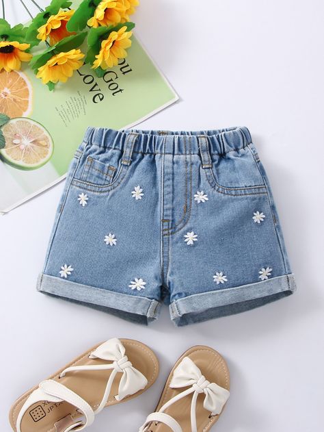 Short jeans outfit