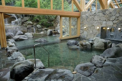 Spring Architecture, Onsen Bath, Onsen Japan, Japan Living, Japanese Onsen, Japanese Hot Springs, Spring In Japan, Japanese Bath, Japan Country