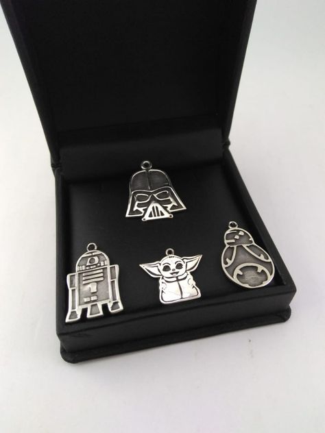 Starwars Jewelry, Star Wars Jewelry, Mexican Jewelry, Nerd Love, Among Us, Silver 925, Enamel Pins, Star Wars, 925 Sterling Silver