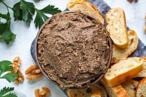 Mushroom Walnut Pate Recipe - Plantily Walnut Pate, Vegan Pate, Irish Foods, Vegan Ground Beef, Food Dolls, Pate Recipes, Delicious Dips, Tzatziki Recipes, Interesting Recipes