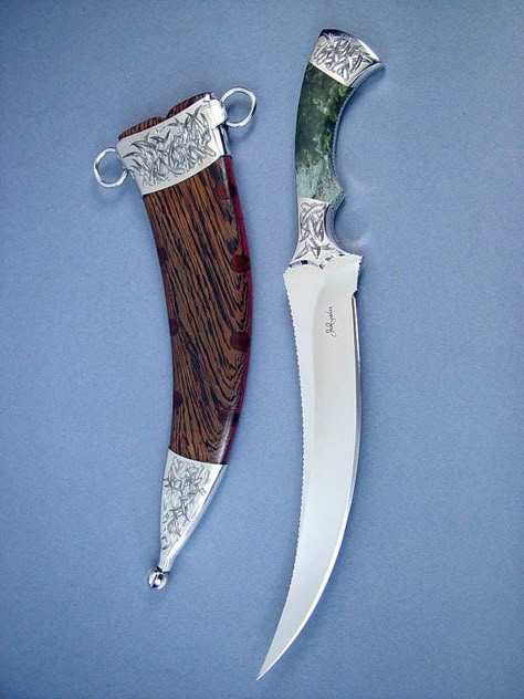 Dagger Reference, Curved Dagger Tattoo, Inej Ghafa Knives, Dagger Fantasy, Curved Knife, Medieval Dagger, Renly Baratheon, Fantasy Dagger, Ornate Dagger