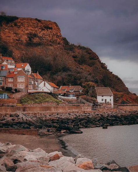 NORTH YORKSHIRE on Instagram: "📍Runswick Bay ••••• 📸 @yorkshirepostcards ---- Follow @visitnorthyorkshire Follow @visitnorthyorkshire ---- #runswickbay #yorkshirecoast #visitnorthyorkshire #northyorkshire #yorkshire #northyorkmoors #igersyorkshire #welcometoyorkshire #bbcyorkshire" Runswick Bay, North York Moors, North Yorkshire, Painting Photos, Crafty Things, Girls Trip, Yorkshire, On Instagram, Instagram