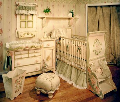 Talk about taking a trip back in History! Your babe will have pleasant dreams in the nursery from the past. Infant Bedroom, Vintage Baby Rooms, Victorian Nursery, Nursery Ideas Boy, Nursery Pictures, Baby Boy Nursery Decor, Baby Nursery Themes, Unique Nursery, Vintage Nursery