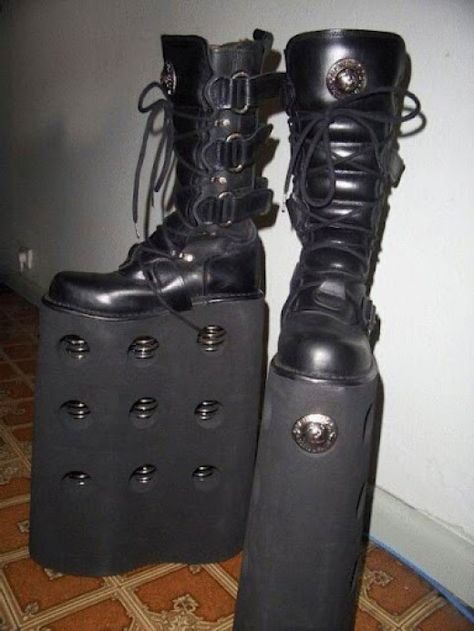 Skyscraper boots look comfortable…if you want a spring in your step and want to stand on someone. Wierd Shoes, Combat Boots With Heels, Emo Shoes, Funny Shoes, Goth Shoes, Goth Boots, Girls High Heels, Gothic Shoes, Ugly Shoes