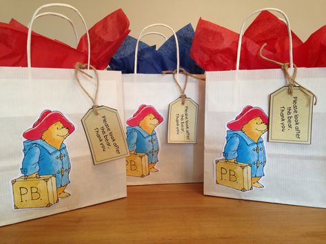 Paddington bear party bags From party bags for kids Find us on Facebook  07799434226 Crofty75@aol.com Http://partybagsforkids.weebly.com Paddington Bear Party, Oso Paddington, Bolo Hot Wheels, Bear Baby Shower Theme, Harry Birthday, Teddy Bear Party, Bags For Kids, Bear Birthday Party, Teddy Bear Picnic