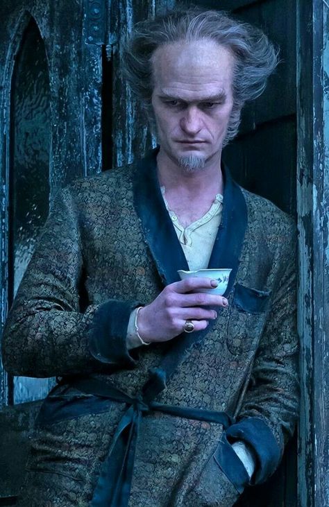 Count Olaf Olaf Halloween Costume, World Book Day Ideas, Olaf Costume, Count Olaf, Event Quotes, High Fashion Makeup, Hairstyle Names, Lemony Snicket, Neil Patrick Harris