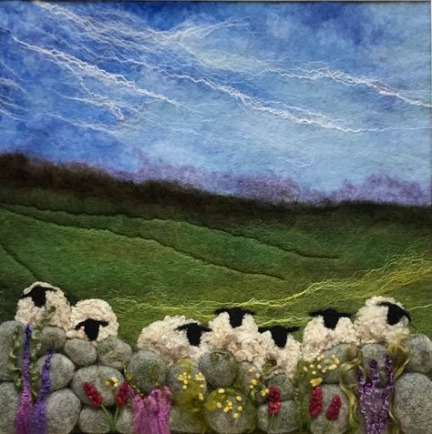 Countryside Art, Felt Wall Hanging, Needle Felting Diy, Sheep Art, Wet Felting Projects, Felted Wool Crafts, Felt Pictures, Punch Needle Patterns, Hand Embroidery Kit