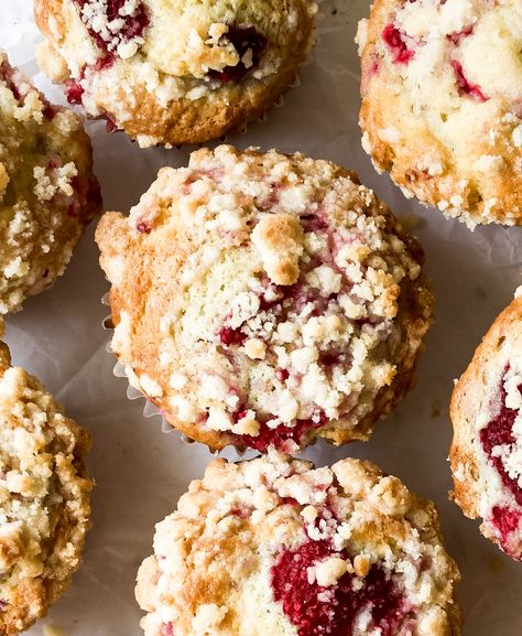 The yummiest one-bowl (ish) Easy Raspberry Muffins start with a moist sour cream muffin batter that is loaded with lemon and bursting with fresh raspberries (frozen raspberries can be used too!). Each muffin is topped with buttery, crispy streusel topping (perfection). Lots of tips on getting a nice, tall muffin top as well as an optional overnight batter rest so you can have fresh-baked muffins in the morning! Raspberry Crumble Muffins, Strawberry Muffins With Crumb Topping, Raspberry Sourdough Muffins, Raspberry Streusel Muffins, Muffin Top Recipes, Streusel Topping Recipe, Raspberry Muffin Recipes, Baked Muffins, Sour Cream Muffins