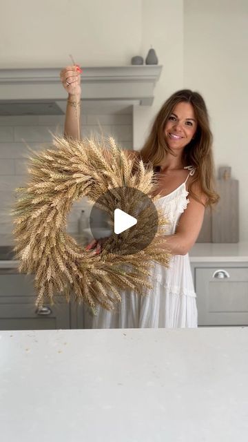 Wicker Wreath Ideas, Wheat Wreath, Wicker Wreath, Dried Wreath, Natural Wreath, Wreath Maker, Wreath Making, July 15, Wreath Ideas