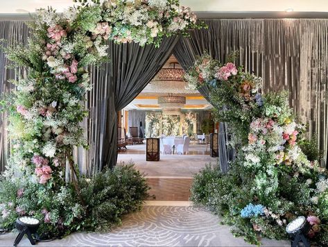 roses with baby’s breath floral arch Wedding Arch Entrance, Arch Entrance, Centerpieces Wedding, Wedding Entrance, Baby S Breath, Flower Centerpieces Wedding, Floral Arch, Cebu, Flower Centerpieces